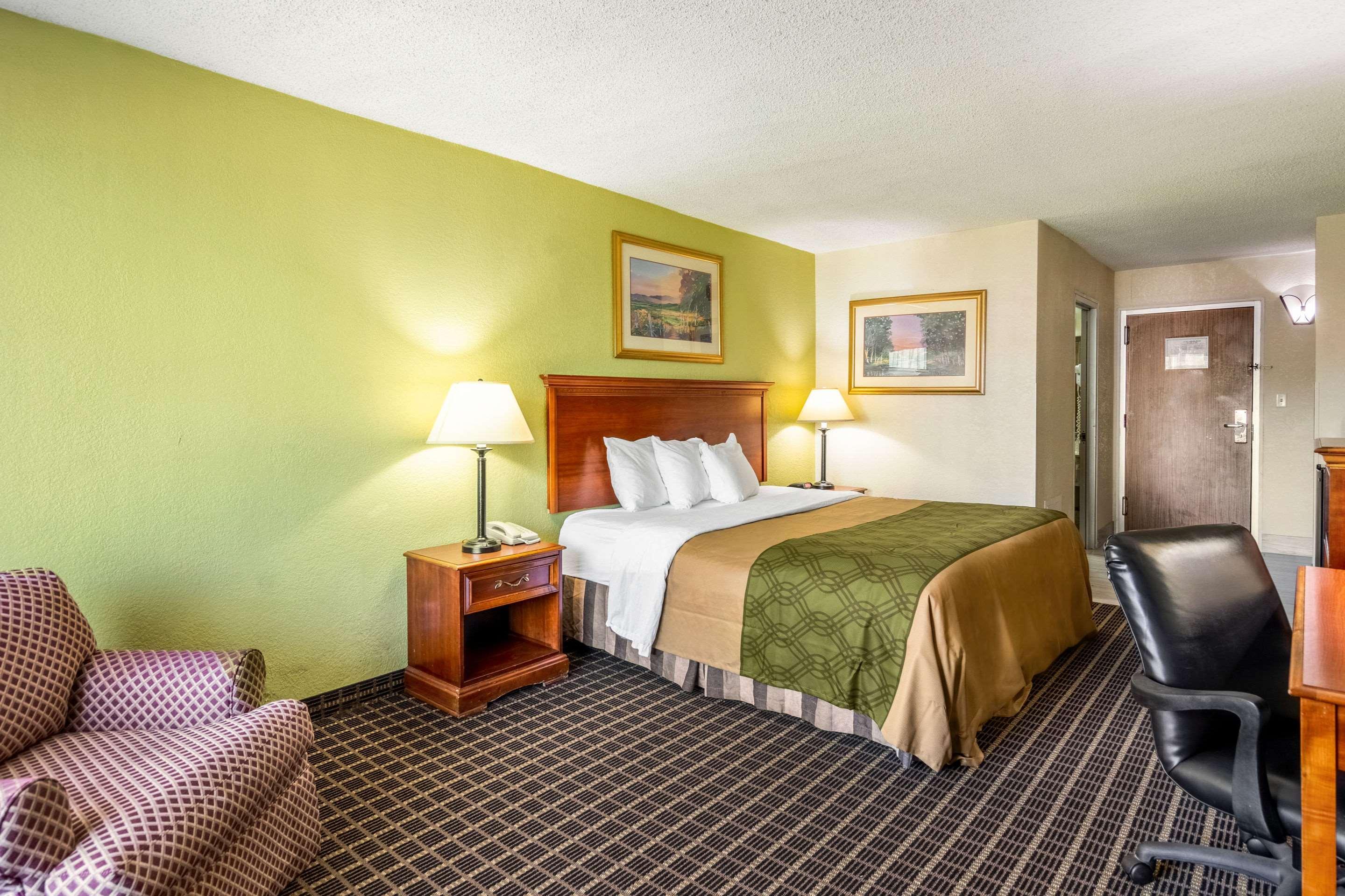 Rodeway Inn Central Richmond Buitenkant foto