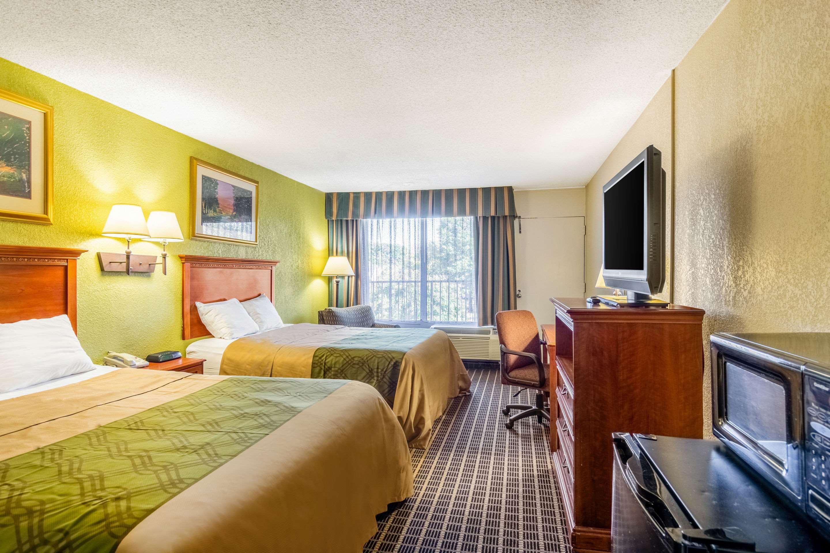 Rodeway Inn Central Richmond Buitenkant foto