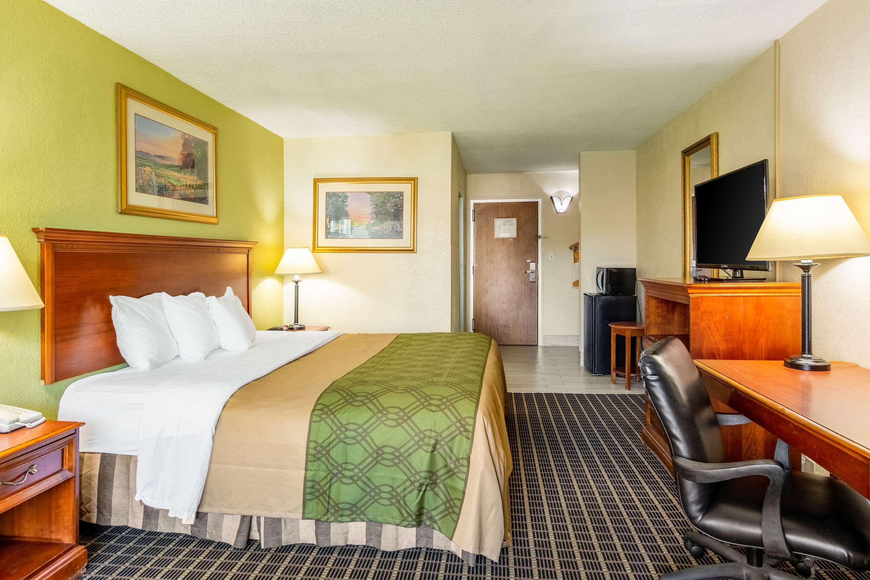 Rodeway Inn Central Richmond Buitenkant foto